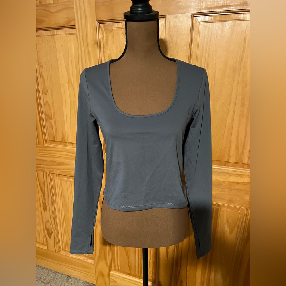 NWT! H&M Women's Long Sleeve Top - Steel Gray - cropped